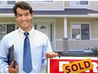Real Estate agent selling house